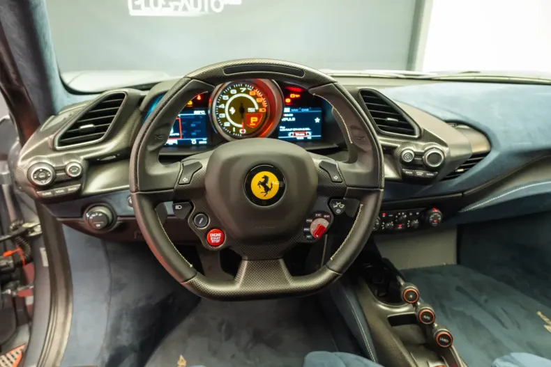 Ferrari 488 Pista din 2020 cu 2.986 km - oferta FER105408 - foto 26