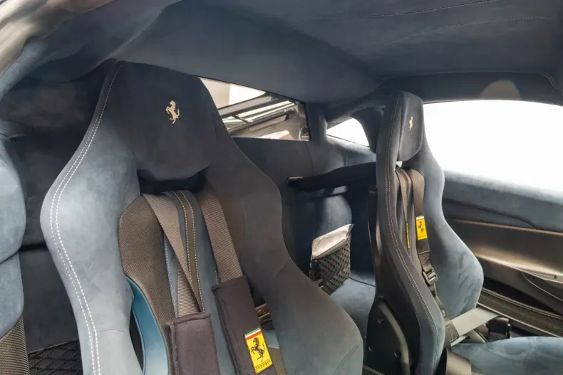 Ferrari 488 Pista din 2020 cu 2.986 km - oferta FER105408 - foto 32