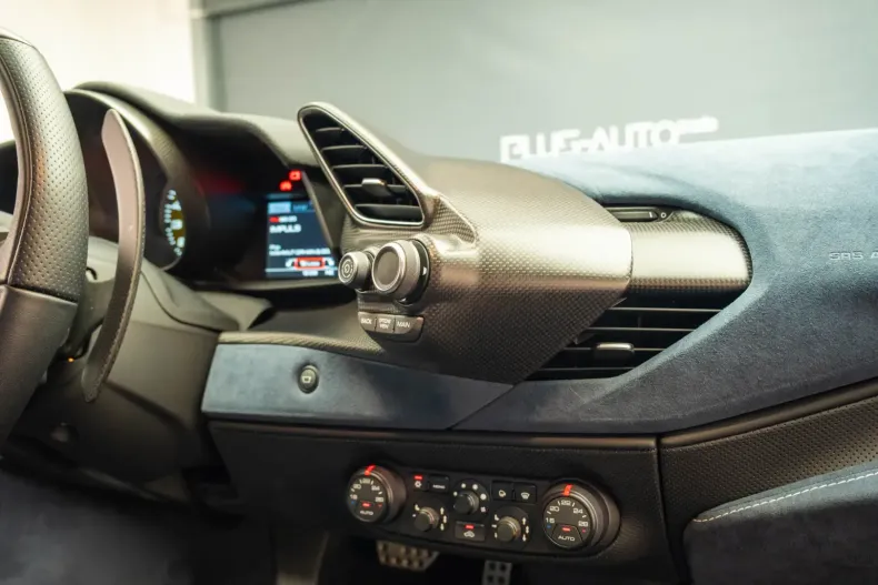 Ferrari 488 Pista din 2020 cu 2.986 km - oferta FER105408 - foto 35