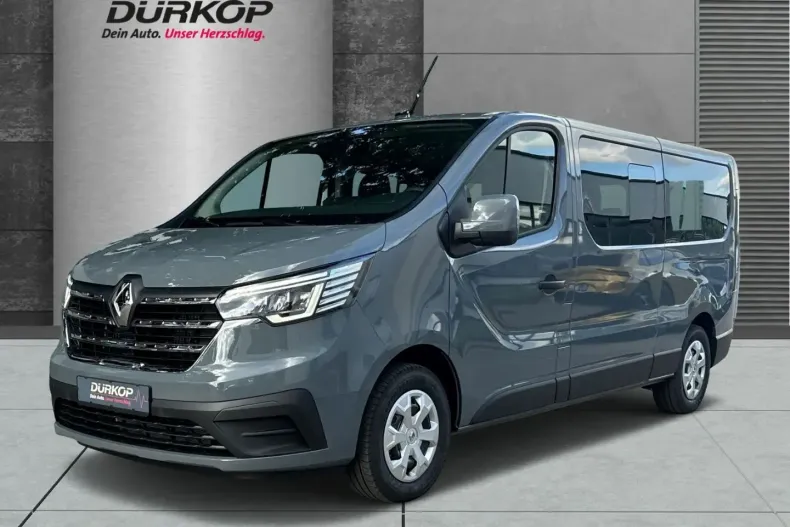 Renault Trafic din 2024 cu 50.000 km - oferta REN105409 - foto 1