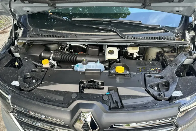 Renault Trafic din 2024 cu 50.000 km - oferta REN105409 - foto 14