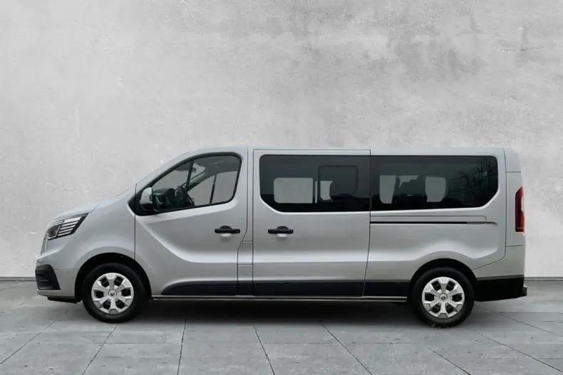 Renault Trafic din 2023 cu 32.930 km - oferta REN105410 - foto 2