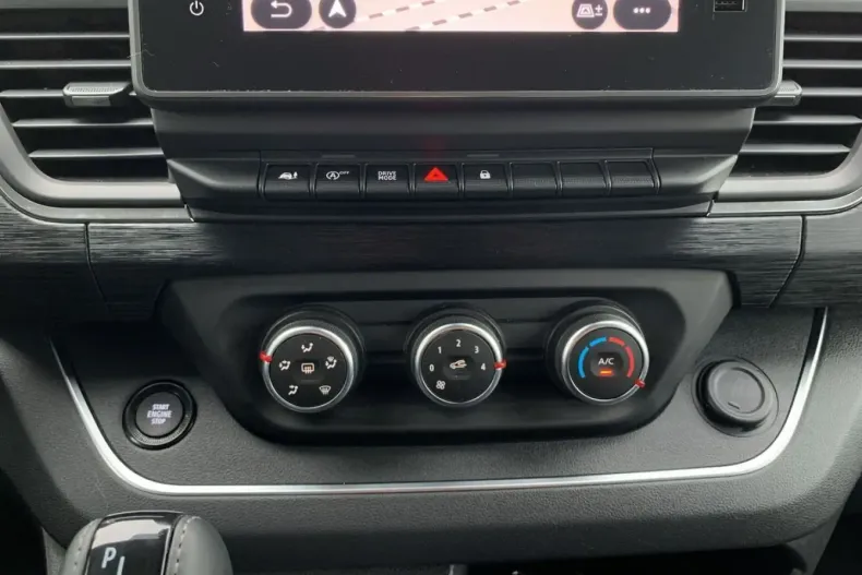 Renault Trafic din 2023 cu 32.930 km - oferta REN105410 - foto 18