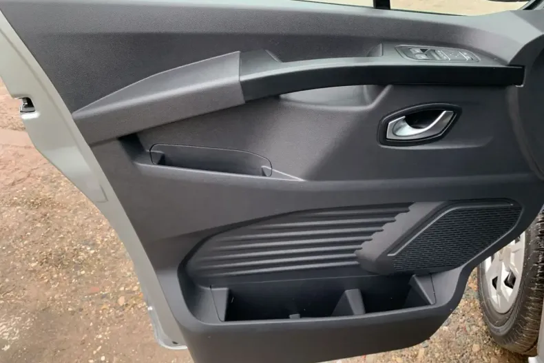 Renault Trafic din 2023 cu 32.930 km - oferta REN105410 - foto 20