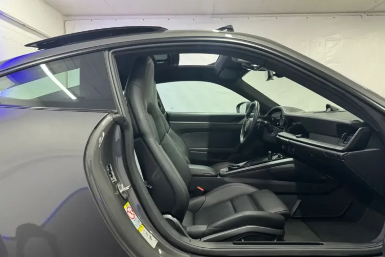 Porsche 911 din 2023 cu 26.785 km - oferta POR105412 - foto 12