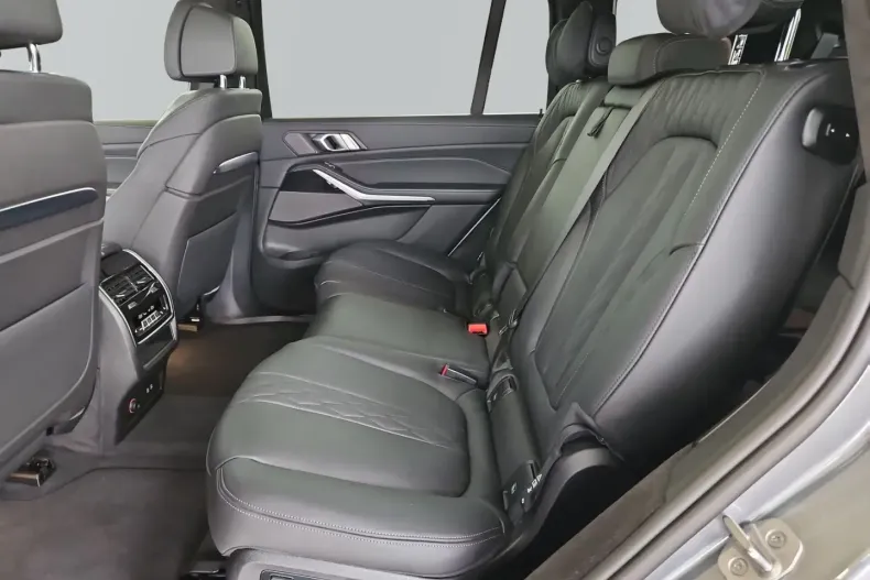 BMW X7 din 2024 cu 34.050 km - oferta BMW105415 - foto 9