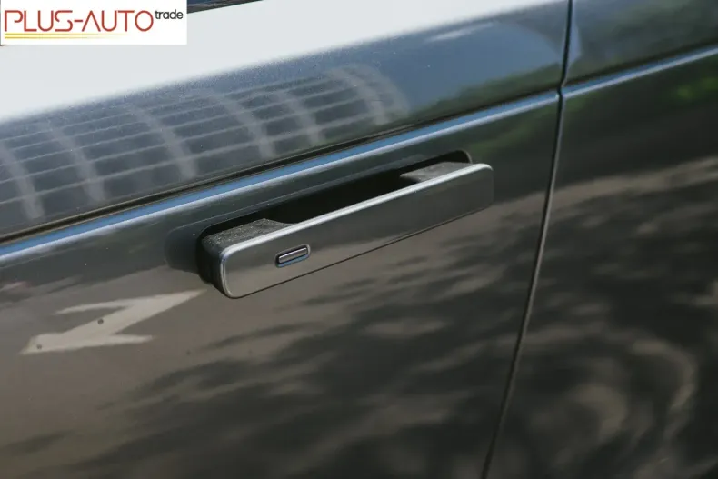 Land Rover Range Rover din 2021 cu 73.000 km - oferta LAN105418 - foto 9