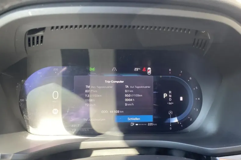 Volvo XC60 din 2022 cu 45.000 km - oferta VOL105419 - foto 15