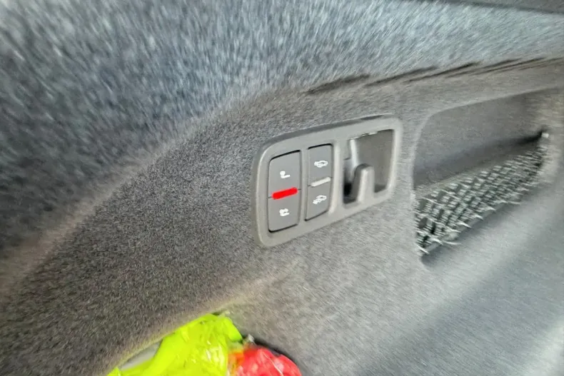 Audi Q8 din 2024 cu 30 km - oferta AUD105420 - foto 17