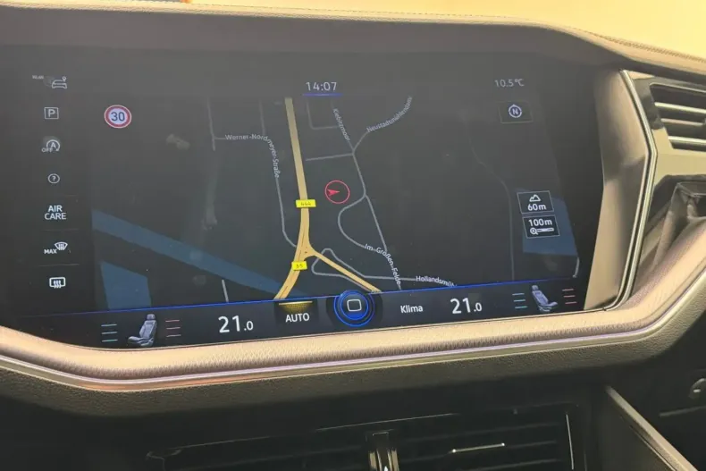 Volkswagen Touareg din 2022 cu 84.900 km - oferta VOL105423 - foto 9