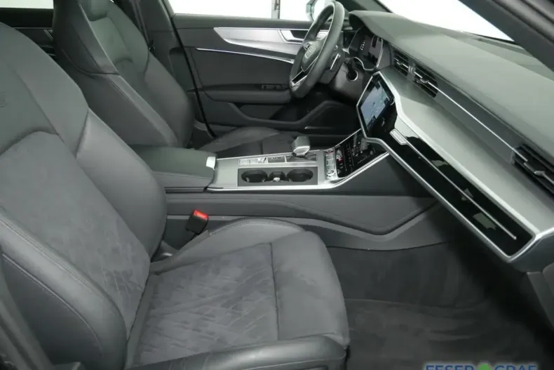 Audi RS6 din 2024 cu 19.541 km - oferta AUD105427 - foto 4