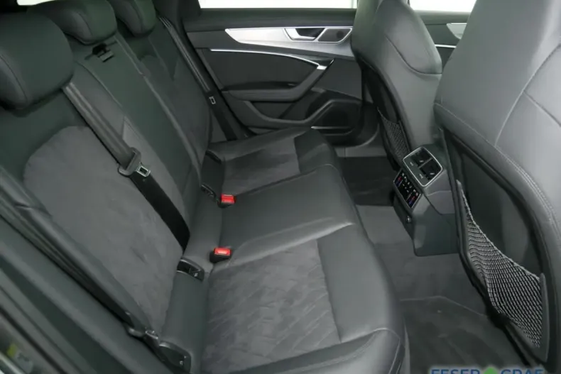 Audi RS6 din 2024 cu 19.541 km - oferta AUD105427 - foto 5