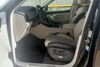 Volkswagen Touareg din 2025 cu 80.365 km - oferta VOL105432 - foto 11