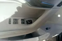 Volkswagen Touareg din 2025 cu 80.365 km - oferta VOL105432 - foto 12