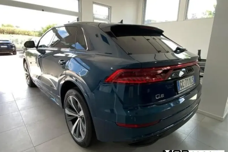 Audi Q8 din 2020 cu 85.700 km - oferta AUD105433 - foto 5