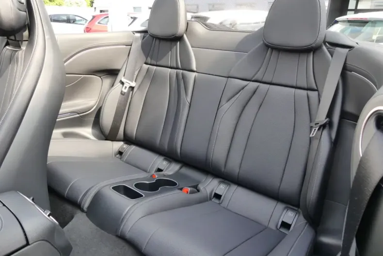 Mercedes-Benz CLE 200 din 2024 cu 7.370 km - oferta MER105434 - foto 10