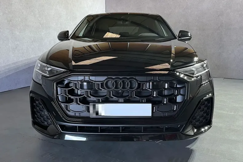 Audi Q8 din 2025 cu 30 km - oferta AUD105436 - foto 3