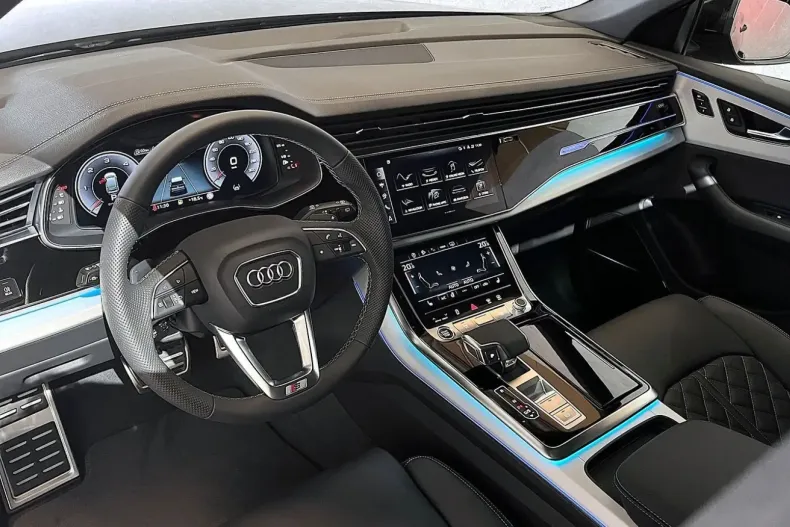 Audi Q8 din 2025 cu 30 km - oferta AUD105436 - foto 12