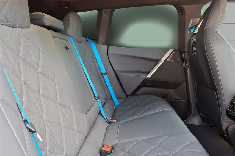 BMW iX din 2023 cu 70.320 km - oferta BMW105437 - foto 8