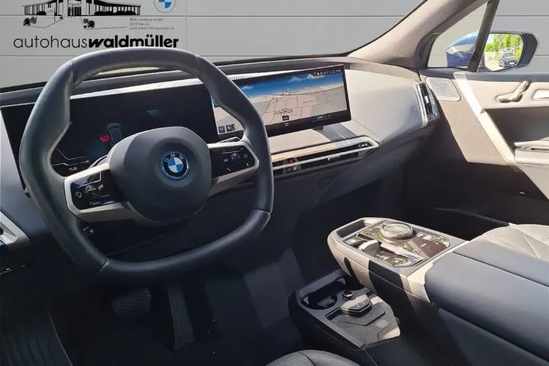 BMW iX din 2023 cu 70.320 km - oferta BMW105437 - foto 11