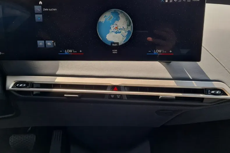 BMW iX din 2023 cu 70.320 km - oferta BMW105437 - foto 12