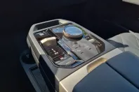 BMW iX din 2023 cu 70.320 km - oferta BMW105437 - foto 13