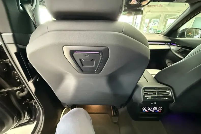 BMW 520 din 2024 cu 18.900 km - oferta BMW105439 - foto 13