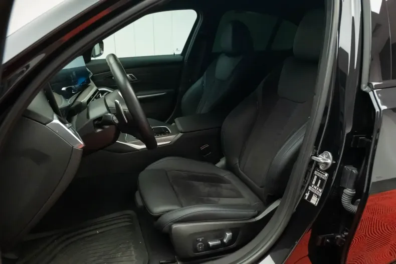 BMW 320 din 2023 cu 13.000 km - oferta BMW105450 - foto 23