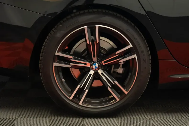 BMW 320 din 2023 cu 13.000 km - oferta BMW105450 - foto 30