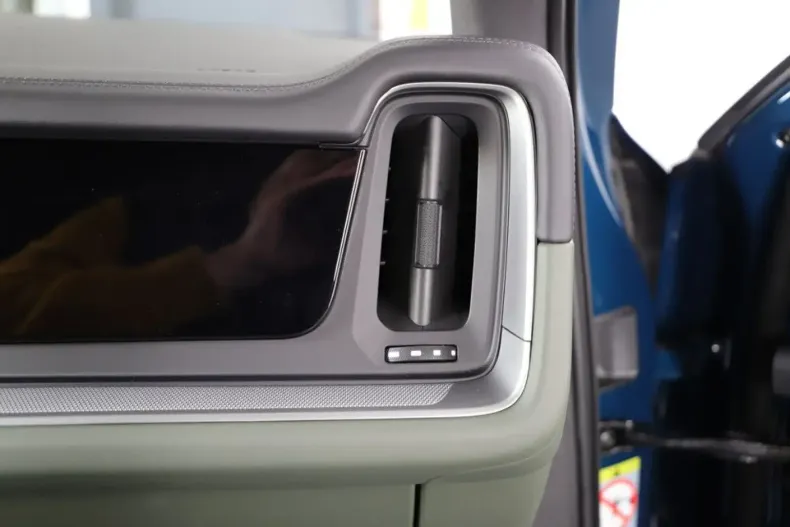 Porsche Cayenne din 2025 cu 30 km - oferta POR105451 - foto 16