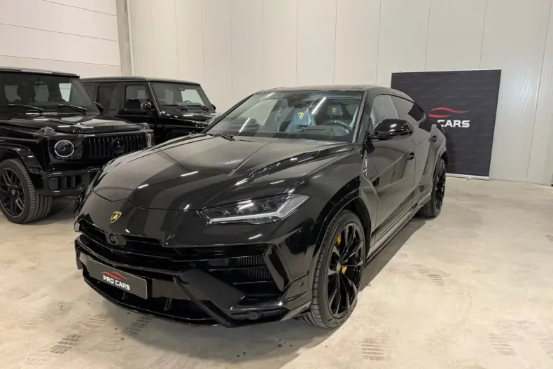 Lamborghini Urus din 2024 cu 9.980 km - oferta LAM105454 - foto 1