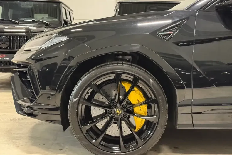 Lamborghini Urus din 2024 cu 9.980 km - oferta LAM105454 - foto 4