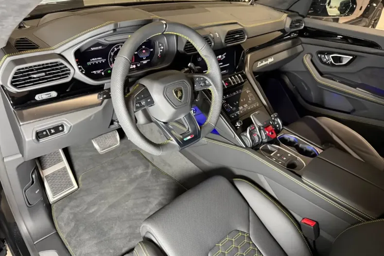 Lamborghini Urus din 2024 cu 9.980 km - oferta LAM105454 - foto 21