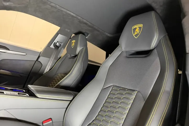 Lamborghini Urus din 2024 cu 9.980 km - oferta LAM105454 - foto 24