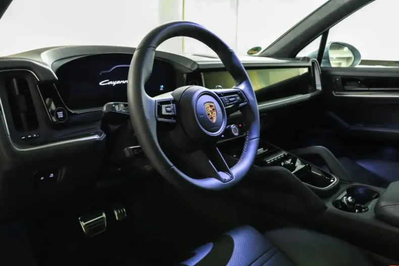 Porsche Cayenne din 2023 cu 2.300 km - oferta POR105455 - foto 9