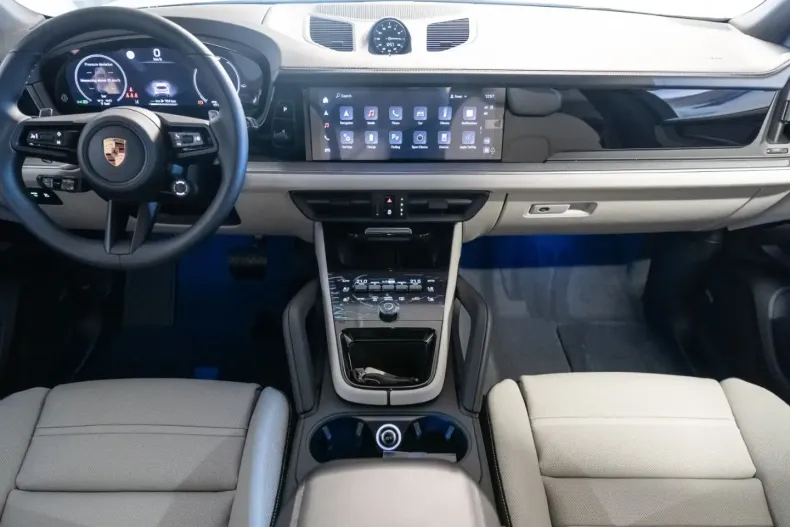 Porsche Cayenne din 2024 cu 999 km - oferta POR105456 - foto 2