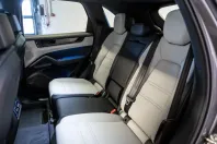 Porsche Cayenne din 2024 cu 999 km - oferta POR105456 - foto 6