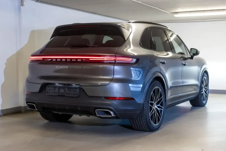 Porsche Cayenne din 2024 cu 999 km - oferta POR105456 - foto 12