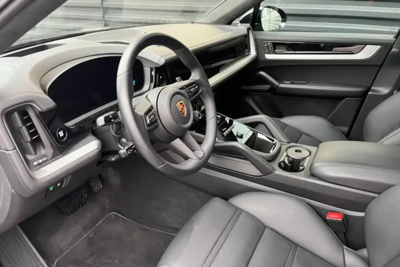 Porsche Cayenne din 2024 cu 7.500 km - oferta POR105457 - foto 15