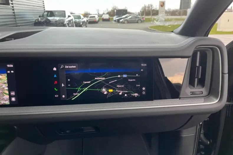 Porsche Cayenne din 2024 cu 7.500 km - oferta POR105457 - foto 17