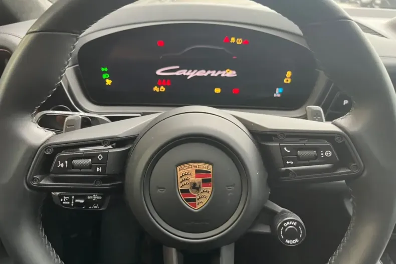 Porsche Cayenne din 2024 cu 7.500 km - oferta POR105457 - foto 28