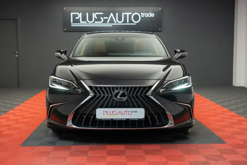 Lexus ES 300 din 2025 cu 29.900 km - oferta LEX105459 - foto 2