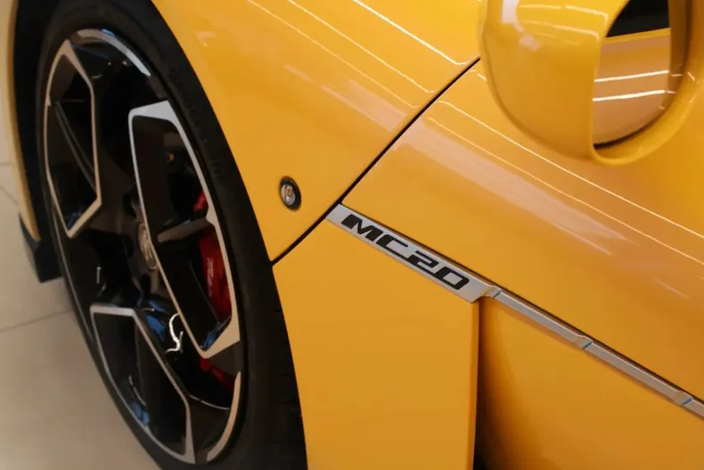 Maserati MC20 din 2023 cu 4.258 km - oferta MAS105466 - foto 7