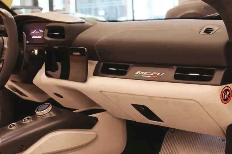 Maserati MC20 din 2023 cu 4.258 km - oferta MAS105466 - foto 14