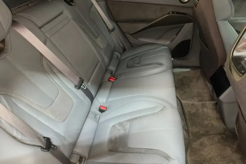 Lotus Eletre din 2023 cu 19.950 km - oferta LOT105467 - foto 5