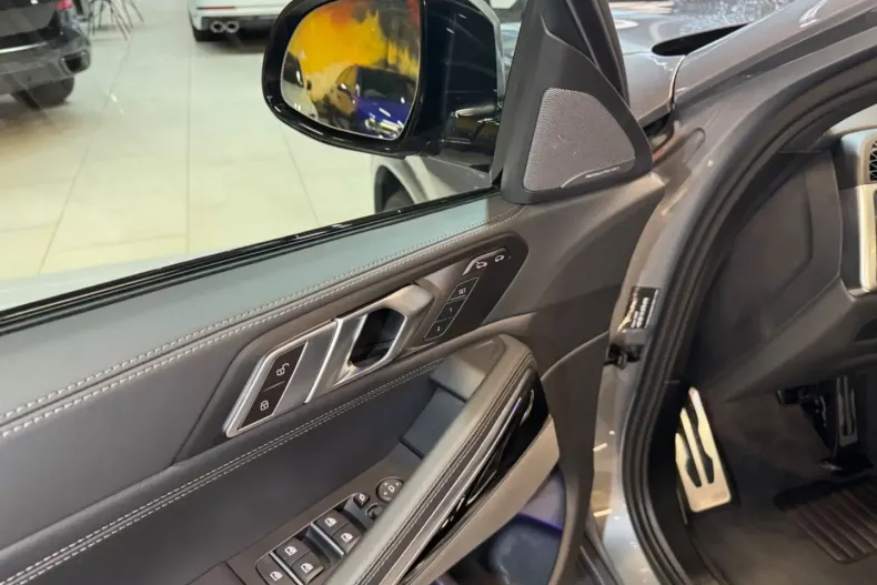 BMW X6 din 2024 cu 13.026 km - oferta BMW105471 - foto 18