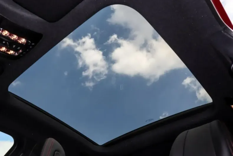 Mercedes-Benz GLE 63 AMG din 2024 cu 9.500 km - oferta MER105474 - foto 5