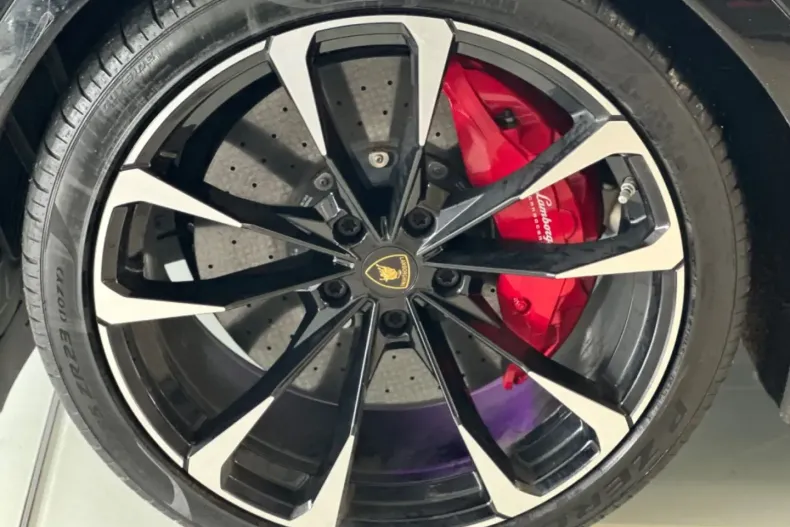 Lamborghini Urus din 2020 cu 78.000 km - oferta LAM105485 - foto 5