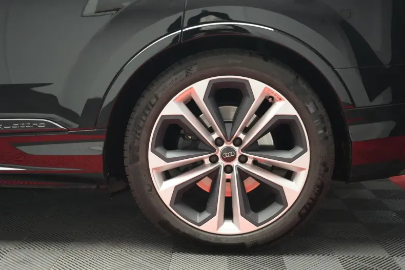 Audi SQ7 din 2020 cu 129.900 km - oferta AUD105486 - foto 6