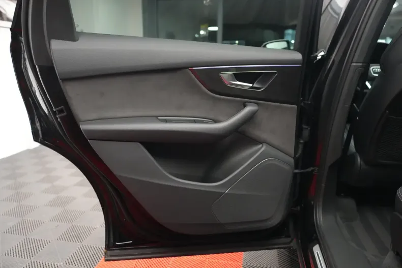 Audi SQ7 din 2020 cu 129.900 km - oferta AUD105486 - foto 25